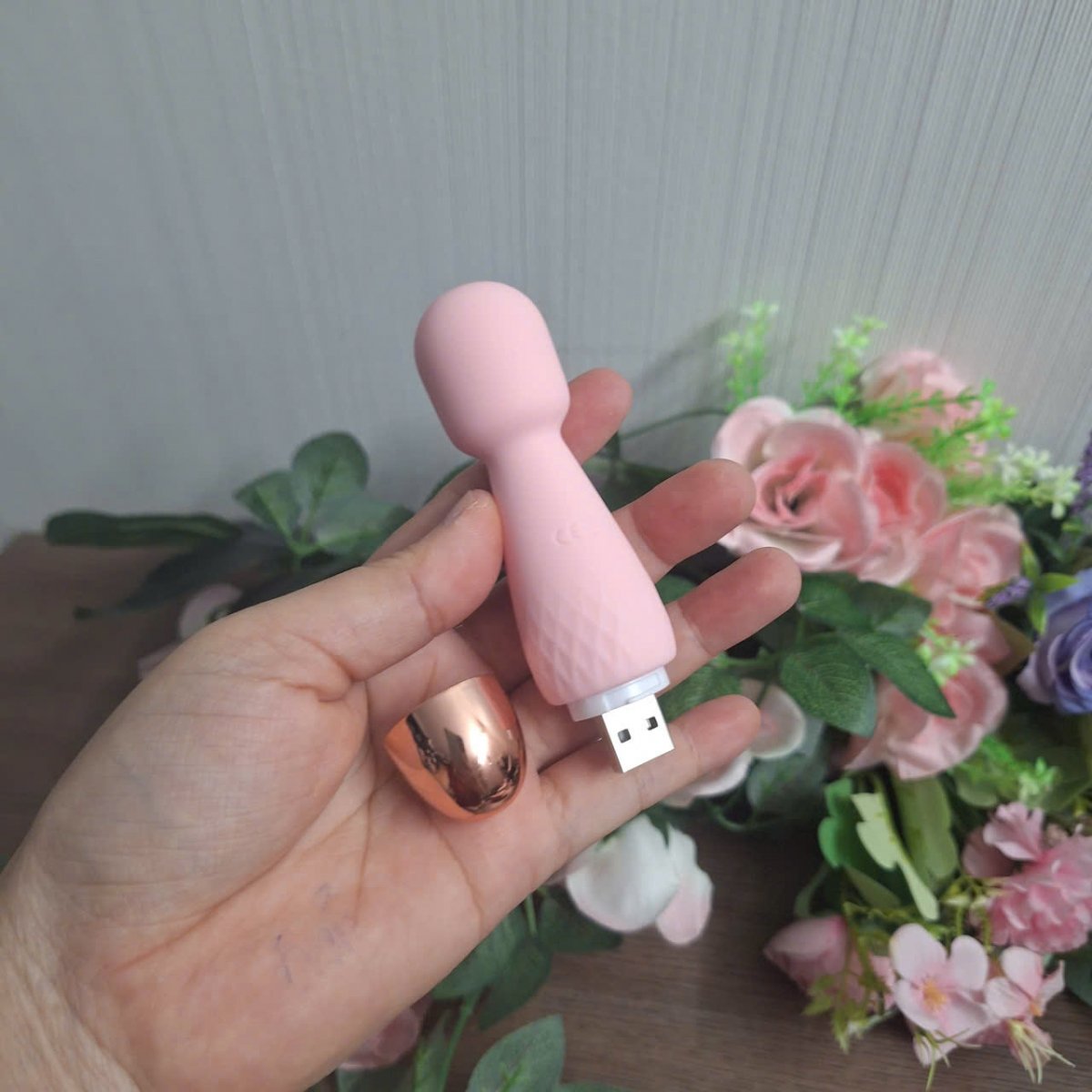 Máy rung mini LILO LL-B2204 | Mini vibrador chính hãng | Chày rung mini cao cấp | Rung mạnh êm ái | Đồ chơi tình yêu | Vi Tính Hóc Môn