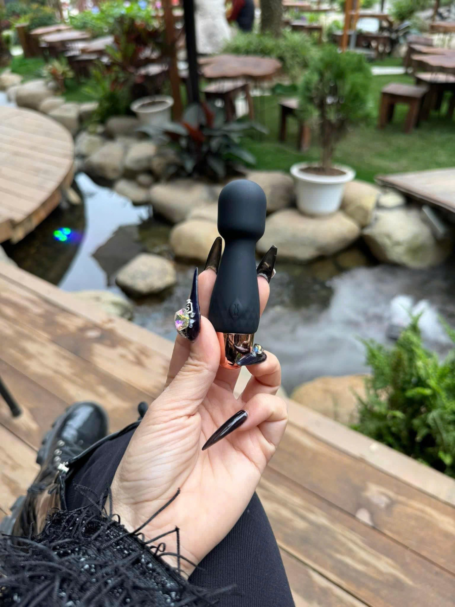 Máy rung mini LILO LL-B2204 | Mini vibrador chính hãng | Chày rung mini cao cấp | Rung mạnh êm ái | Đồ chơi tình yêu | Vi Tính Hóc Môn