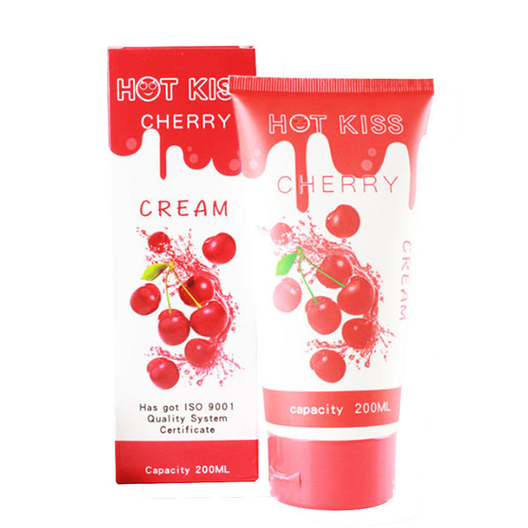 Gel bôi trơn HOT KISS hương Cherry 200ml | Gel bôi trơn hương Cherry thơm dịu | Gel bôi trơn cá nhân tiện dụng | Hỗ trợ bổ sung độ ẩm | Chất gel mượt dễ sử dụng | Dung tích 200ml tiện lợi | Phù hợp nhu cầu chăm sóc cá nhân | HOT KISS Cherry Lubricant | Sả