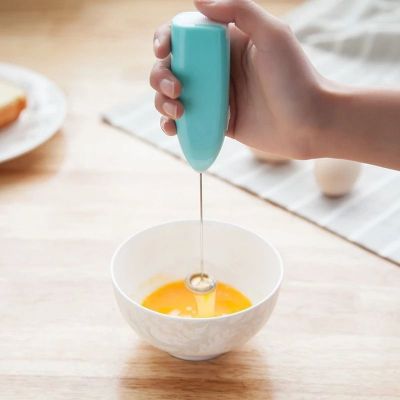 Cây đánh trứng cafe cầm tay xài pin tạo bọt, đánh tạo kem Máy Đánh Caffe Trứng Cầm Tay Mini Dùng Pin Tạo Bọt