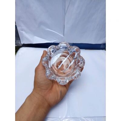 Gạt tàn thủy tinh Deli chất liệu cao cấp, thiết kế hình bèo. MÃ YG1025-3